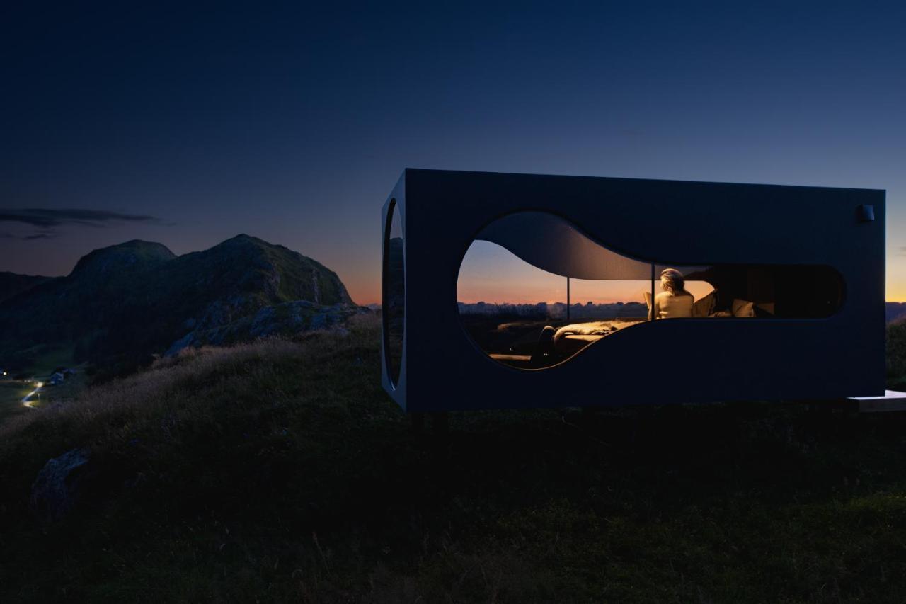 Lodge Birdbox Reksta Floro